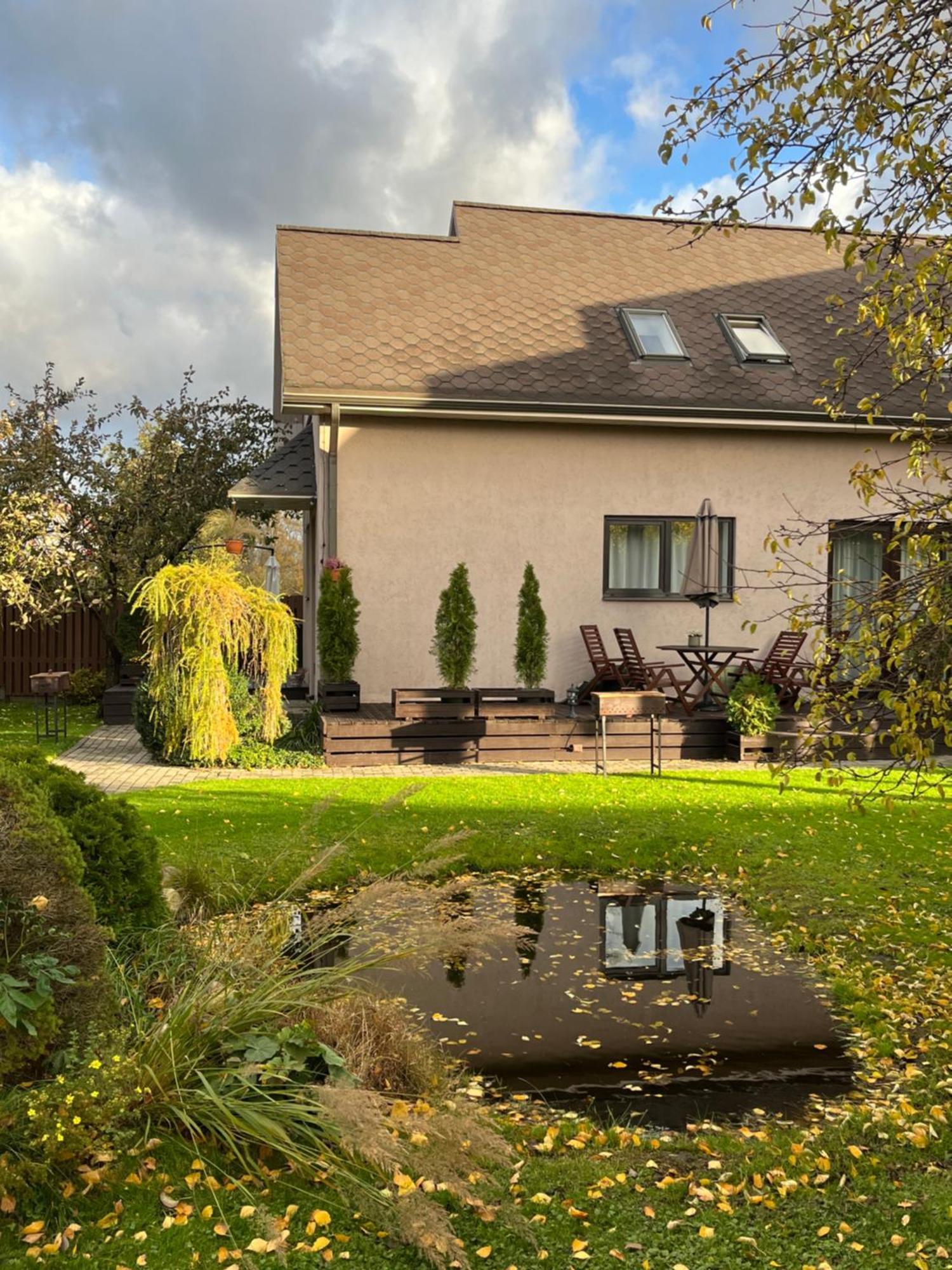 Family House Apartments Salacgriva Exterior photo
